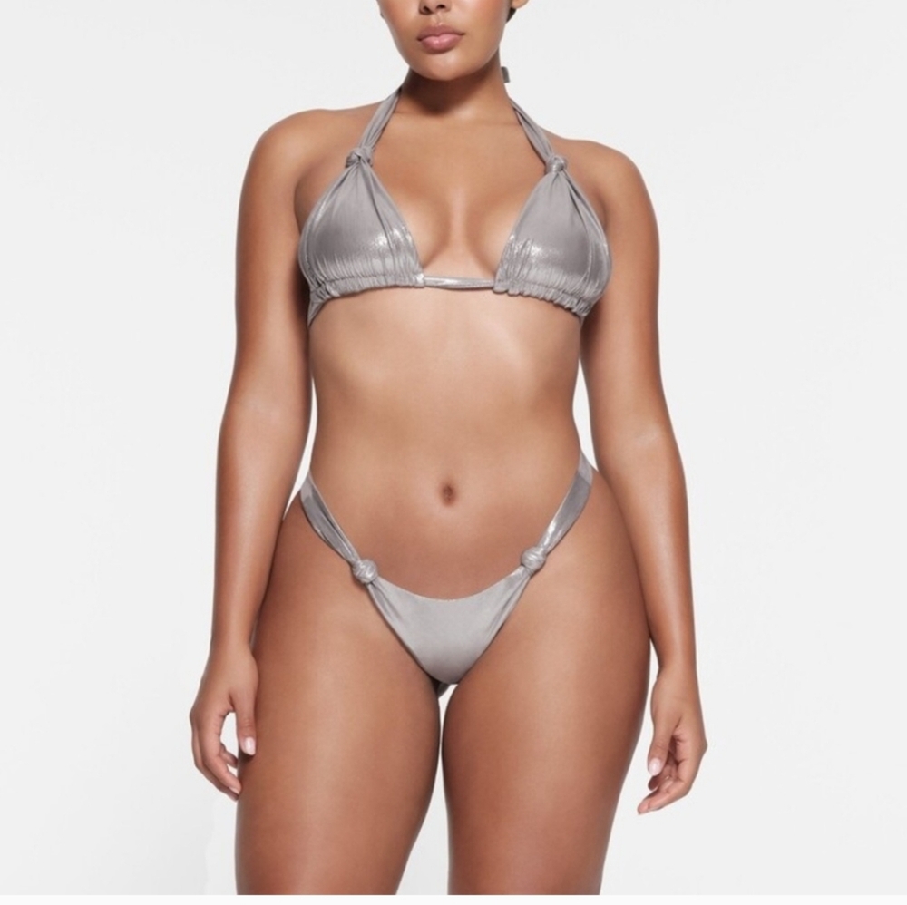 SKIMS Liquid Shine Swim Top Smoke
